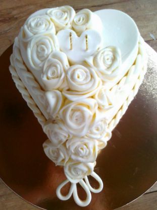 Obrázok z Syrová torta- svadobná S10